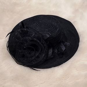 NWOT Adjustable Kentucky Derby Hat